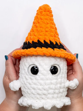 Ghost with and without hat